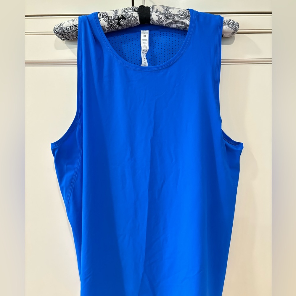 NWOT Lululemon Run On Tank size 8